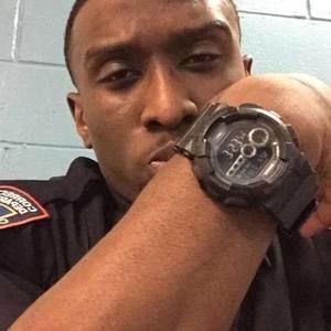 Meet your Posher, Ace